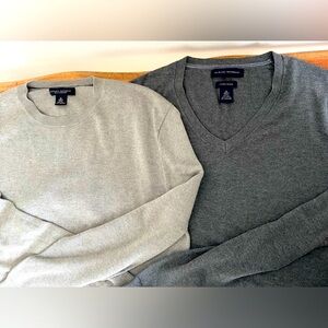Banana Republic silk cashmere sweater lot of 2 size medium gray